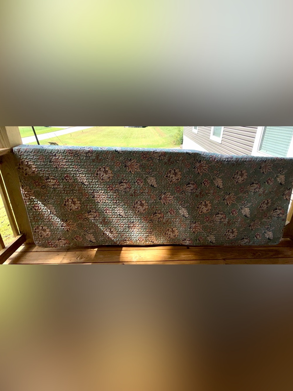 Southshore Fine Linens Floral Quilted Bedspread with 2 shams